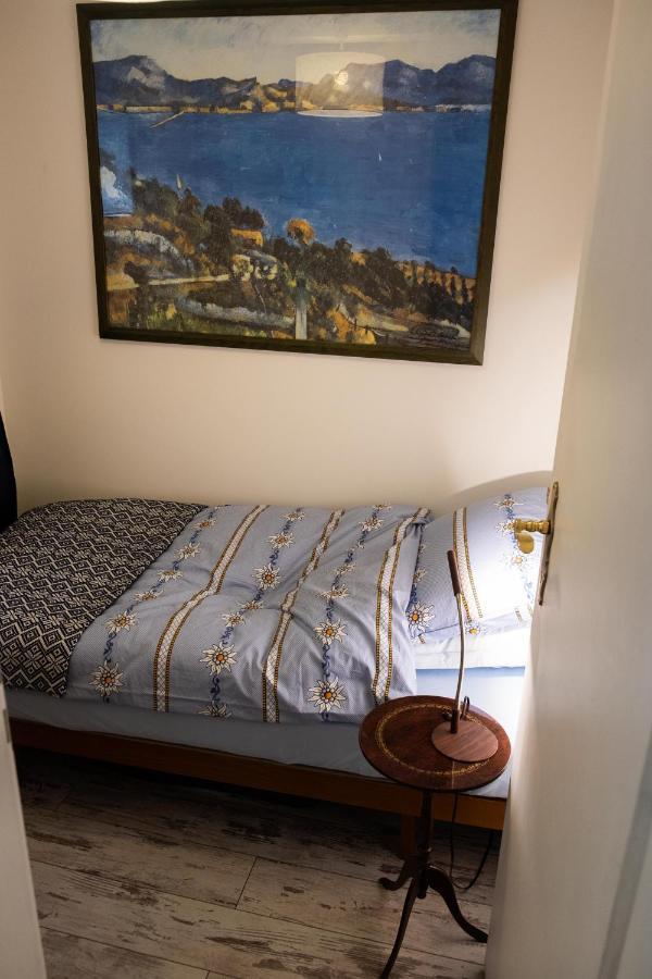 Les Cypres Appartement Vevey Buitenkant foto